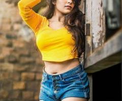 Experience hot girls virtually. Video call with sexy girls. One to one cam girl service in Kalyan